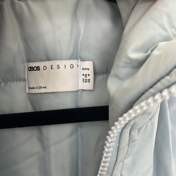 Puffer Vest - Picture 3 of 4